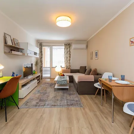 Apartmán Lovely 1 Bedroom In *
