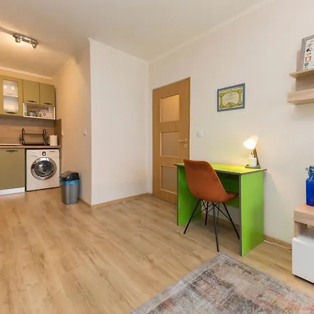 Lovely 1 Bedroom In Appartement