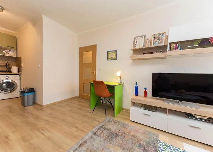 Lovely 1 Bedroom In *