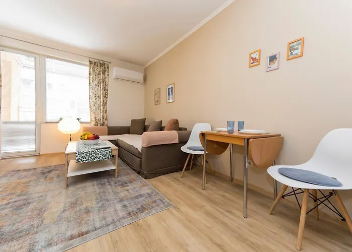 Lovely 1 Bedroom In *
