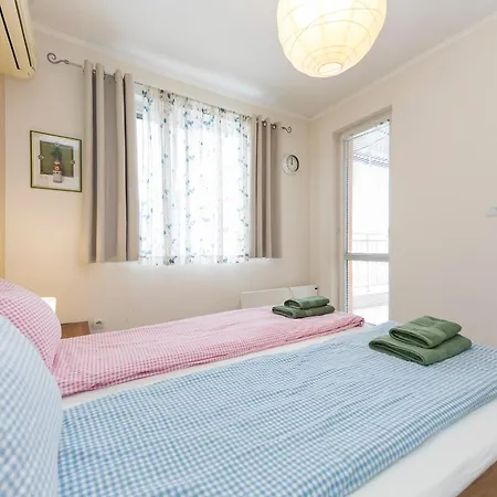 Lovely 1 Bedroom In